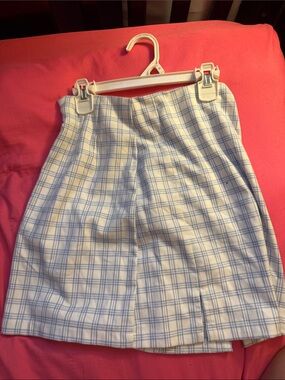 Brandy Melville White and Light Blue Plaid Mini Skirt